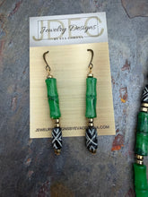 Load image into Gallery viewer, Green Quartz Stone Beaded Jewelry Set with Bone Beads
