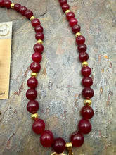 Load image into Gallery viewer, Cranberry Quartz and Hearts Statement Pendant Necklace Set