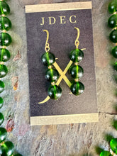 Load image into Gallery viewer, Dark Green Glass Beaded Necklace and Earring Set