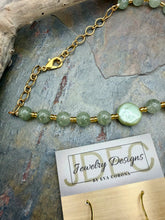 Load image into Gallery viewer, Prehnite and Mint Green Crystal Glass Pearl Pendant Necklace Set