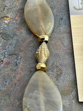 Load image into Gallery viewer, Agate and Czech glass statement jewelry set
