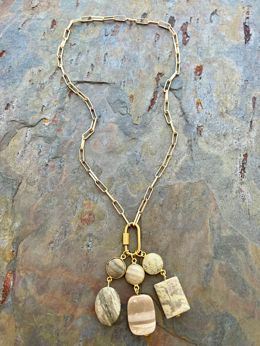 Interchangeable necklace set with 3 stone pendants