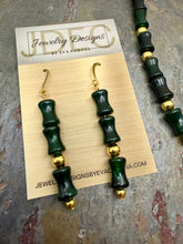 Load image into Gallery viewer, Dark Green Quartz Stone Beaded Necklace Set
