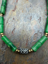 Load image into Gallery viewer, Green Quartz Stone Beaded Jewelry Set with Bone Beads

