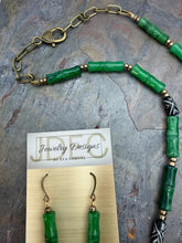 Load image into Gallery viewer, Green Quartz Stone Beaded Jewelry Set with Bone Beads

