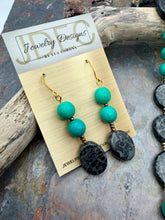 Load image into Gallery viewer, Leopard Skin Jasper and Magnesite Stone Beaded Jewelry Set
