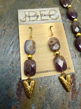 Load image into Gallery viewer, Plum Agate Stone Necklace Set with Heart Shaped Pendant
