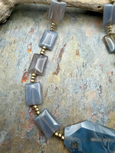 Load image into Gallery viewer, Gray Agate Stone Statement Beaded Necklace
