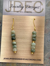 Load image into Gallery viewer, Green Hair Quartz beaded jewelry set with Czech glass
