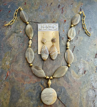 Load image into Gallery viewer, Agate and Czech glass statement jewelry set
