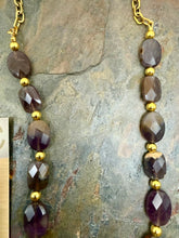 Load image into Gallery viewer, Plum Agate Stone Necklace Set with Heart Shaped Pendant
