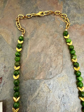 Load image into Gallery viewer, Faceted Green Serpentine Stone Beaded Necklace Set
