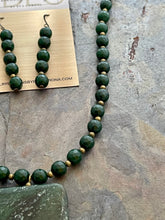 Load image into Gallery viewer, Serpentine and Green Quartz jewelry set with bronze accents
