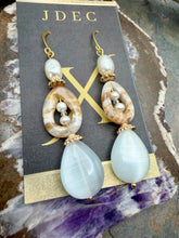 Load image into Gallery viewer, Freshwater Pearl and Agate Stone Earrings with Cat’s Eye
