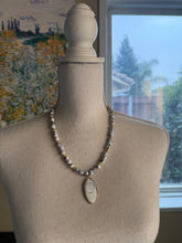 Load image into Gallery viewer, White Howlite and Agate Stone Pendant Necklace Set
