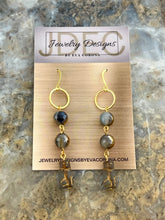 Load image into Gallery viewer, Gray Czech glass cat earrings with stone beads
